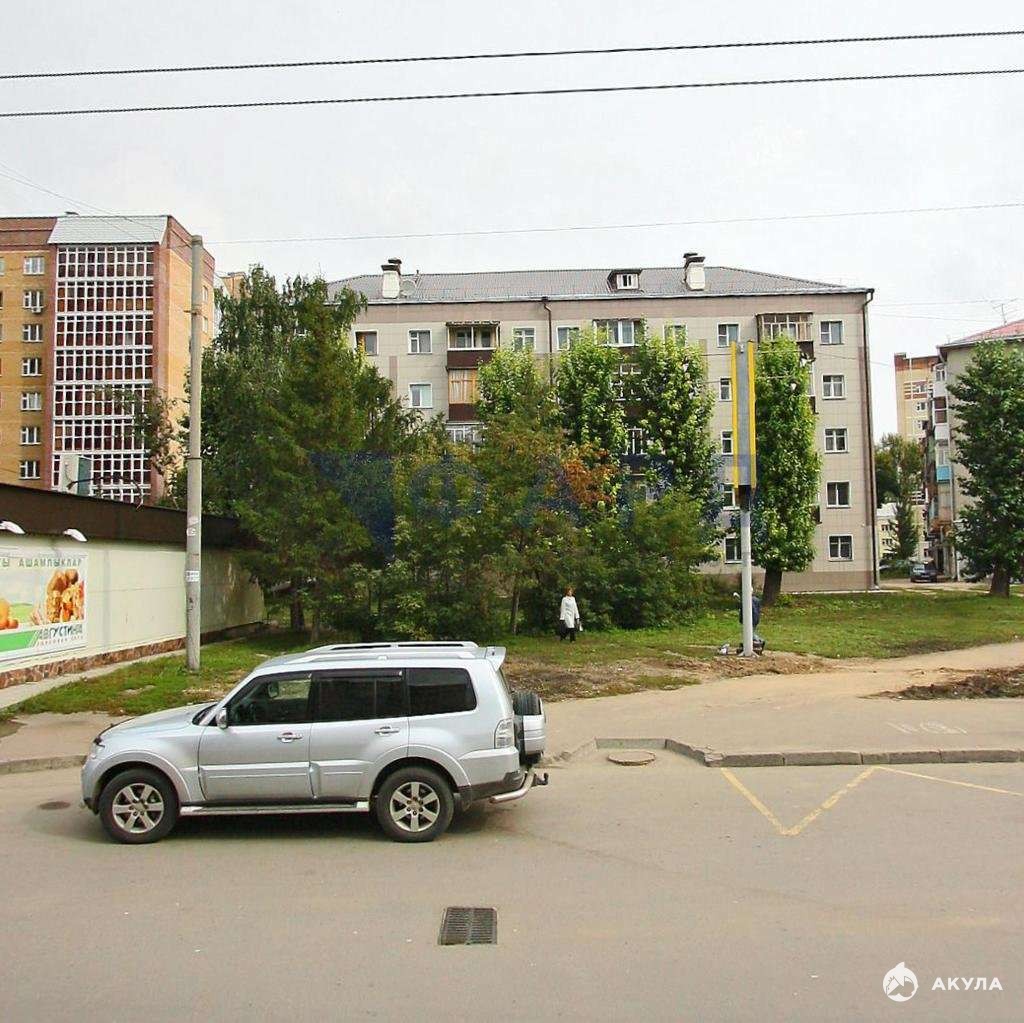Ул спортивная казань. Улица Революционная старый Оскол. Революционная 48 старый Оскол. Улица Революционная 48 старый Оскол. Ул Революционная 46 старый Оскол