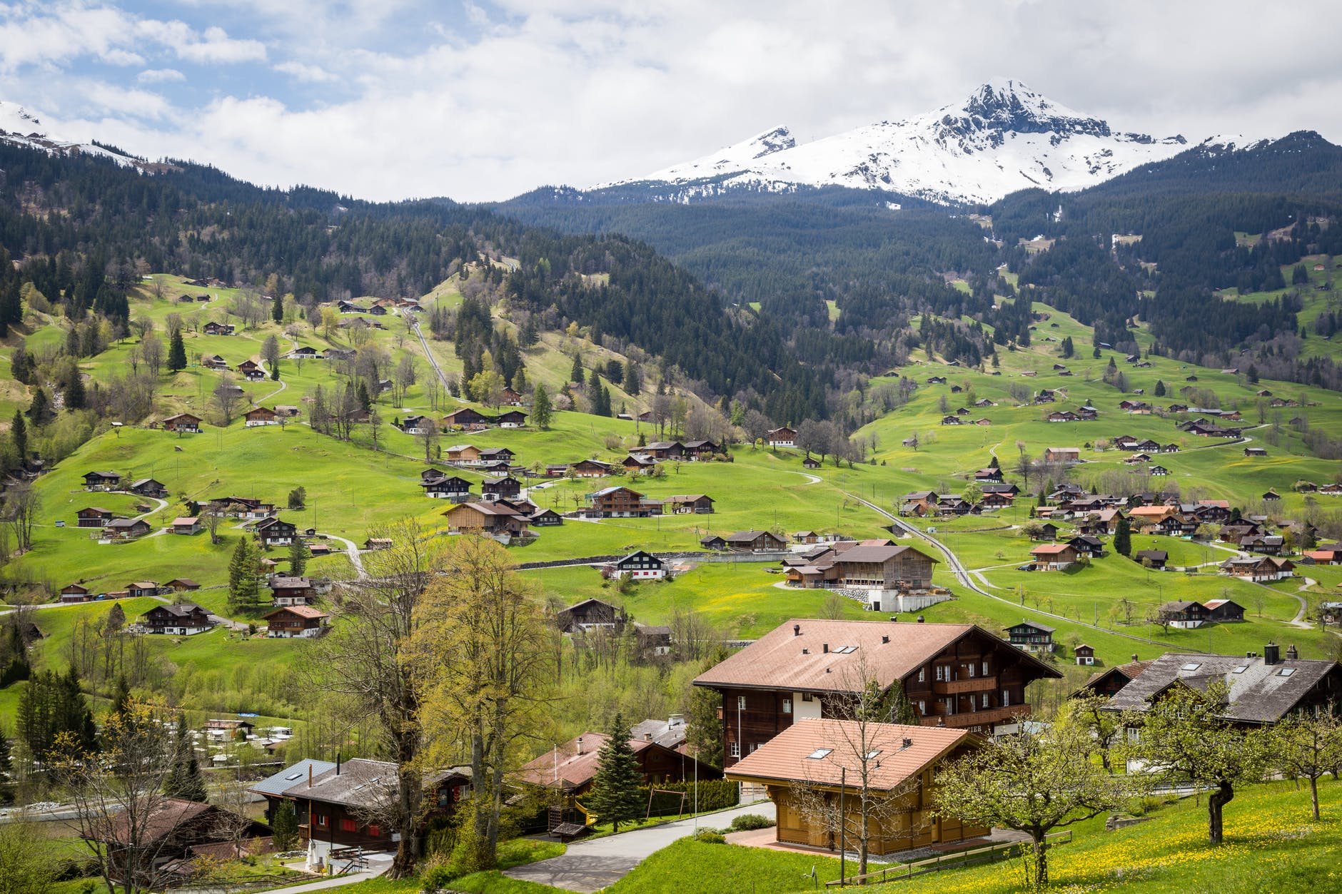 Швейцарскому рынку недвижимости пандемия нипочём  